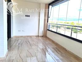 Apartamento en venta en Alicante, Playa de San Juan photo 0