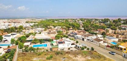 Terreno en venta en Torrevieja photo 0