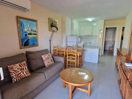 Apartamento en venta en Roses, Puig Rom photo 0