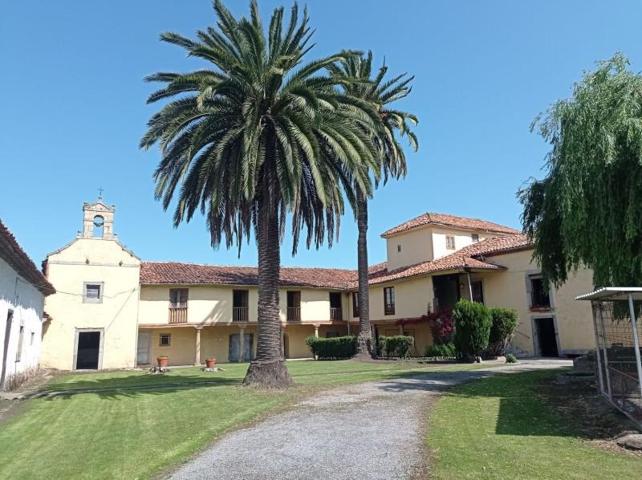 Edificio en venta en Carreño, Área de Gijón photo 0