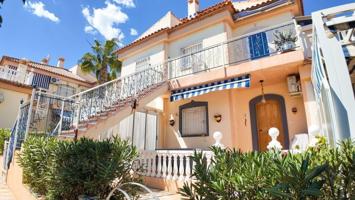 Apartamento en venta en Torrevieja photo 0