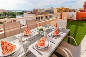 Apartamento en venta en Torrevieja photo 0