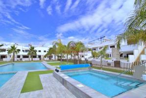 Duplex en venta en Pilar de la Horadada, Torre de la Horadada photo 0