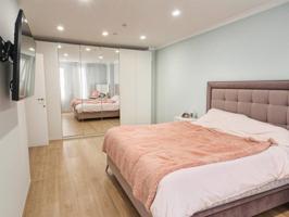Local comercial en venta en Barcelona, Baró de Viver photo 0