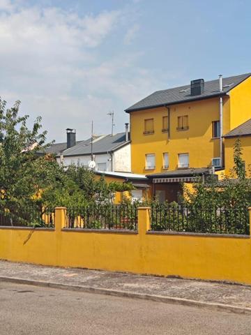 Casa en venta en Ponferrada, Compostilla photo 0