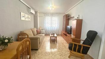 Apartamento en venta en Torrevieja photo 0