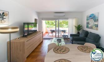 Apartamento en venta en Empuriabrava, Muga photo 0