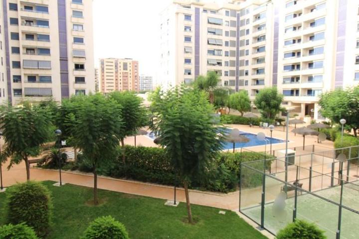 Piso en venta en Alicante, Pau I photo 0