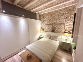 Piso en venta en Barcelona, El Poble-sec photo 0