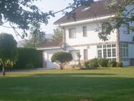 Chalet en venta en Villaviciosa, Área de Gijón photo 0