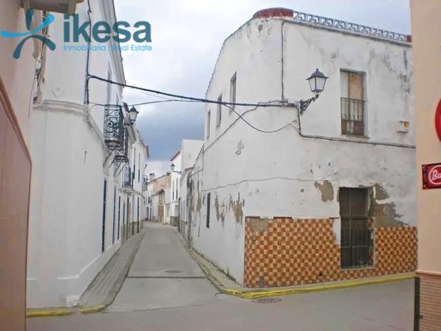 Chalet en venta en Cumbres Mayores, Andalucia photo 0