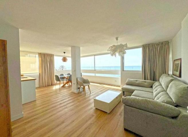 Apartamento en alquiler en Marbella, Marbella photo 0