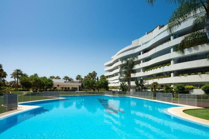 Apartamento en alquiler en Marbella, Marbella - Puerto Banus - El Embrujo Banús photo 0