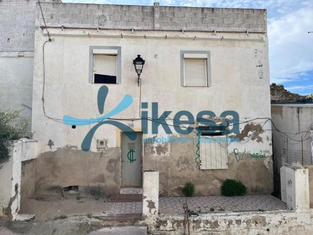 Piso en venta en Pegalajar, Andalucia photo 0