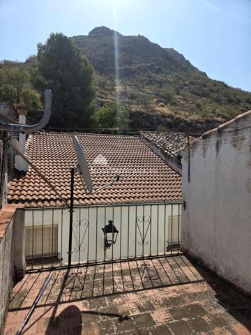 Adosada en venta en Martos, Calle San Bartolomé, 6, 23600 photo 0