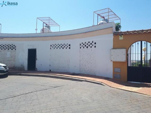 Local comercial en venta en Posadas, El mirador photo 0