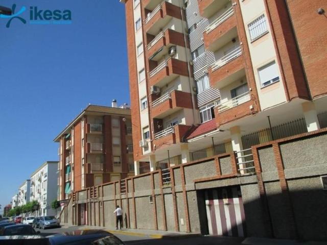 Local comercial en venta en Huelva, Guadalupe photo 0