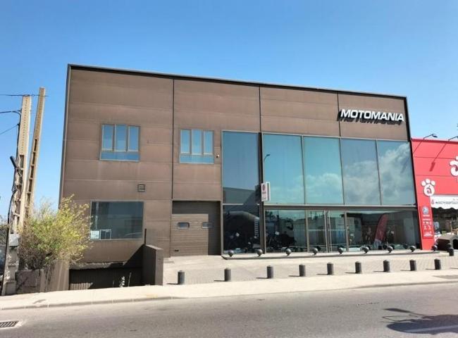 Nave industrial en venta en La Línea de la Concepción, Avda Maria Guerrero photo 0