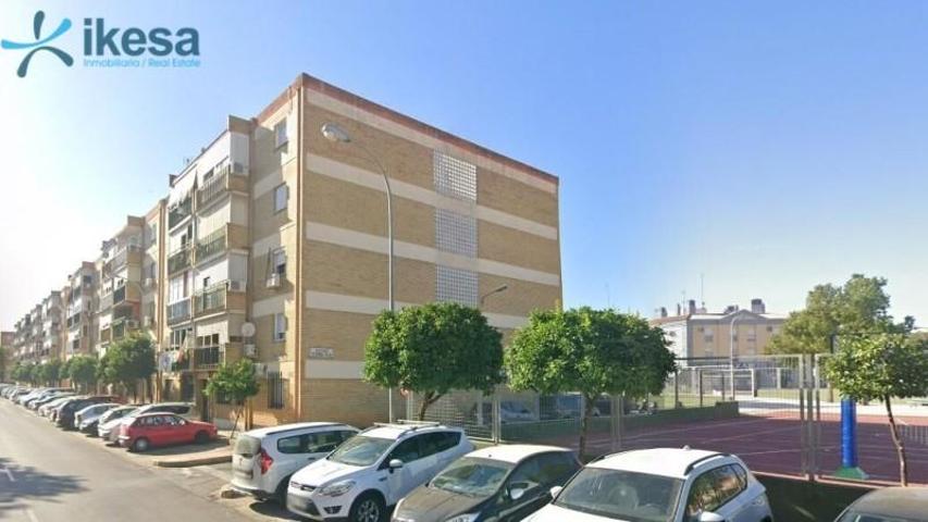 Piso en venta en Dos Hermanas, Centro - Doña Mercedes photo 0