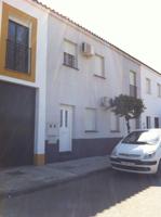 Adosada en venta en Badajoz, Badajoz photo 0