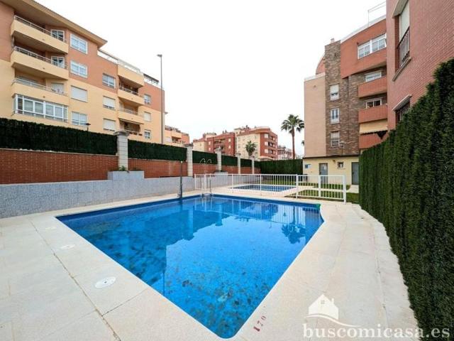Piso en venta en Linares, Calle Reino Unido, 23700 photo 0