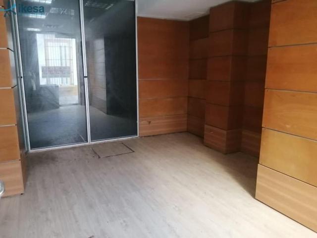 Local comercial en venta en Puerto Real, Centro photo 0