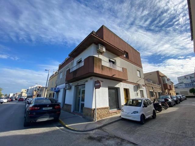 Piso en venta en El Puerto de Santa María, LAS NIEVES photo 0