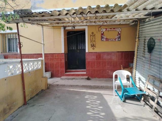 Chalet en venta en Algeciras, Bajadilla photo 0