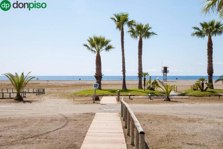 Piso en venta en Motril, Motril pueblo photo 0