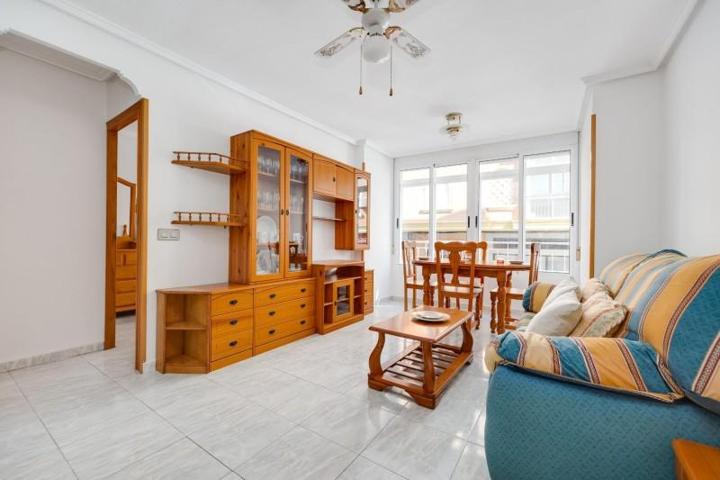 Apartamento en venta en Torrevieja, Playa del Cura photo 0