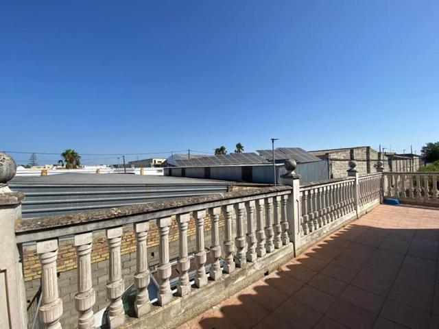 Adosada en venta en Sanlúcar de Barrameda, La Atalaya photo 0