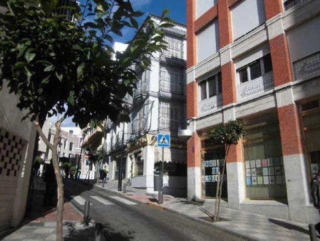 Local comercial en venta en Algeciras, Centro photo 0