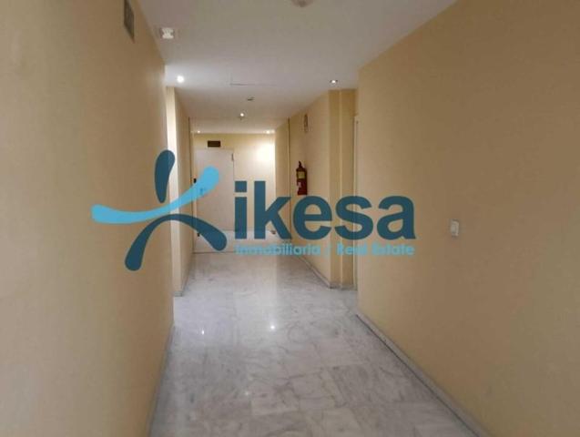Piso en venta en Sevilla, Avenida de las Ciencias photo 0