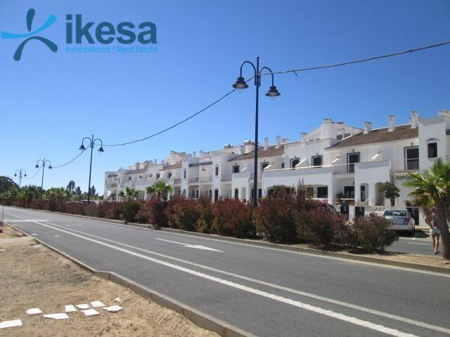 Adosada en venta en Ayamonte, Isla Canela photo 0
