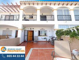 Adosada en venta en Orihuela Costa, Punta Prima photo 0