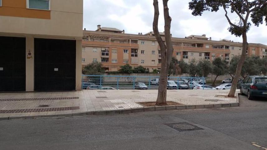 Piso en venta en Torremolinos, Calvario photo 0