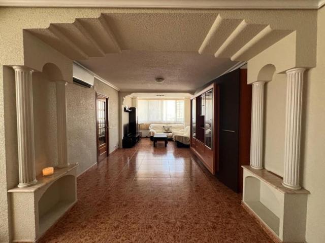 Piso en venta en Benidorm, Cala de Benidorm photo 0