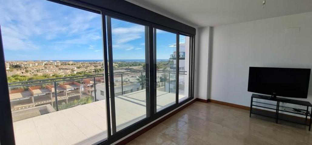 Apartamento en venta en Orihuela Costa, Campoamor photo 0