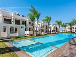 Bungalow en venta en Torrevieja photo 0