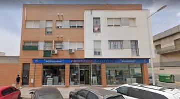 Local comercial en venta en Dos Hermanas, Montecillos photo 0