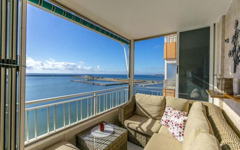 Apartamento en venta en Torrevieja photo 0