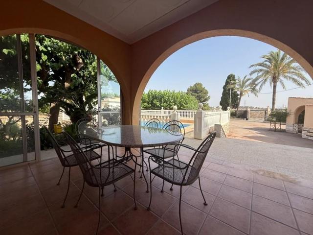 Chalet en venta en Novelda, Comunidad valenciana photo 0