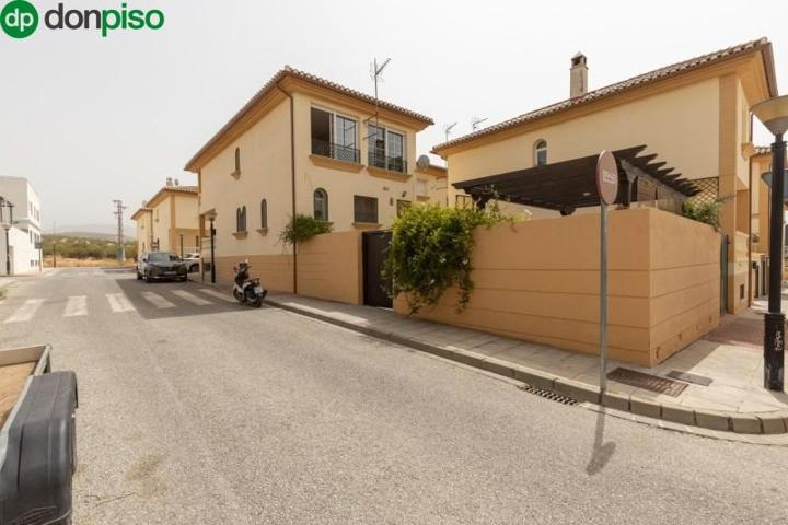 Chalet en venta en Albolote, EL CHAPARRAL photo 0