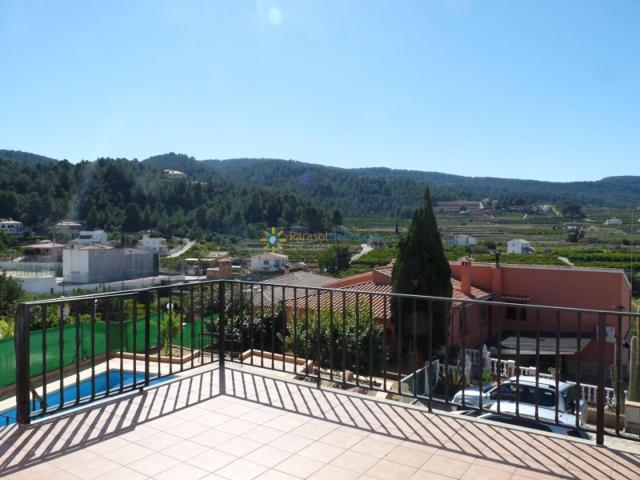 Chalet en venta en La Font d'En Carros, A las afueras photo 0