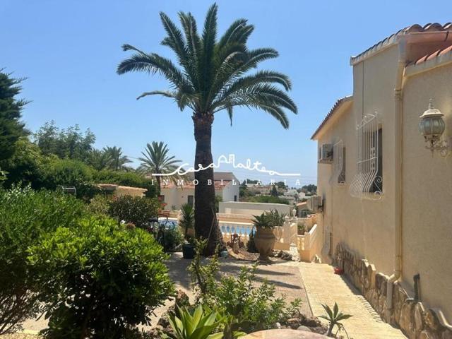 Chalet en venta en Calpe, Gran sol photo 0