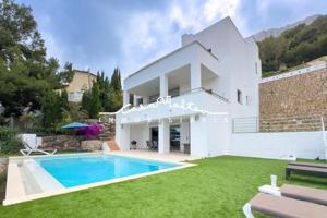 Duplex en venta en Calpe, Oltamar photo 0