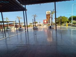 Local comercial en venta en Punta Umbría, Punta Umbría photo 0