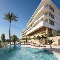 Apartamento en venta en Fuengirola photo 0