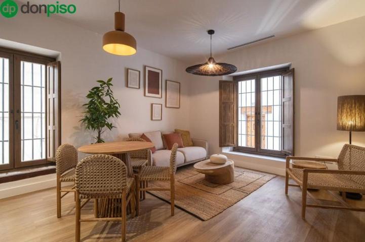 Piso en venta en Granada, Albaicín photo 0