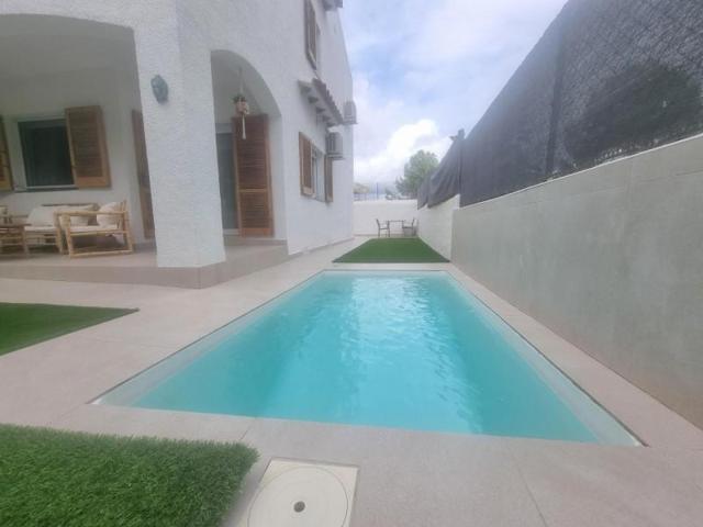Adosada en venta en Creixell, EL RINCON DEL CESAR photo 0